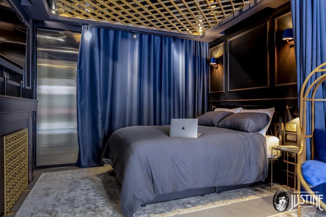 Suite Shibari By Justine Apartments Sobria Elegante Y Pecaminosa Apartamento Turistico En Madrid Rio Exteriör bild